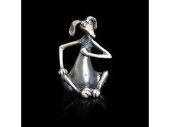 Серебряная статуэтка «Собачка сидит» 